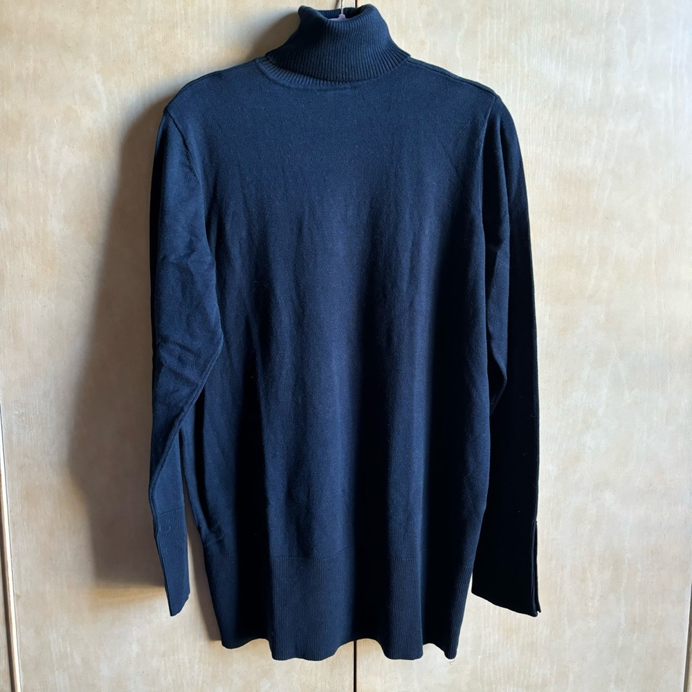 DG2 Dark Navy Turtleneck Sweater